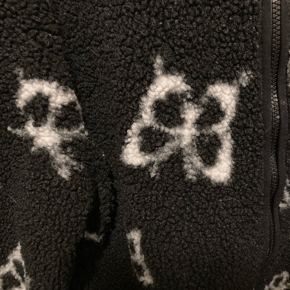 Wild fable cropped sherpa butterfly jacket size medium - Picture 4 of 5